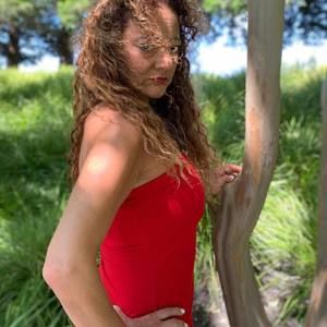 Meet your Posher, Angeline